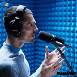 Shure MV7+-K-BNDL - Kit Micrófono USB/XLR Pro
