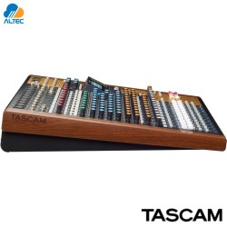 Tascam MODEL 16 - mezclador de 16 entradas, interfaz de audio multitrack